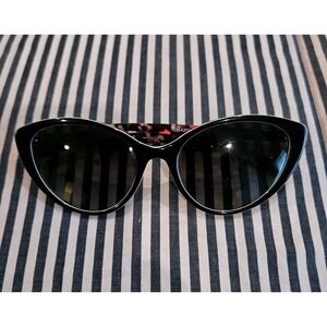 Dolce & Gabbana DG4202 Sunglasses Floral Cat Eye Black Pink Flower 50-17-125 3N
